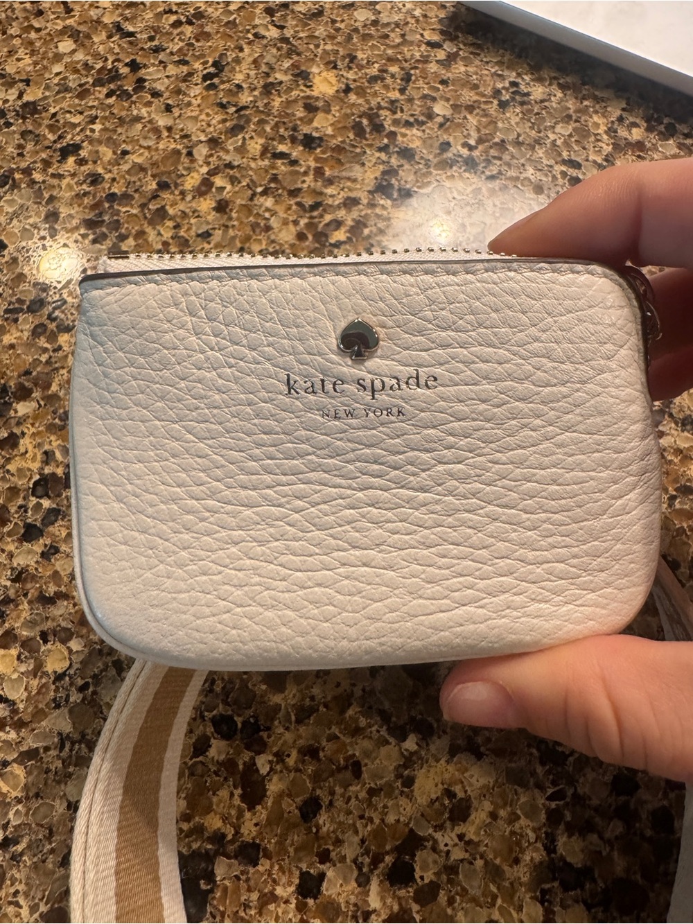 kate spade Ivory Leather Crossbody with Detachable Pouch NWOT - Picture 5 of 8